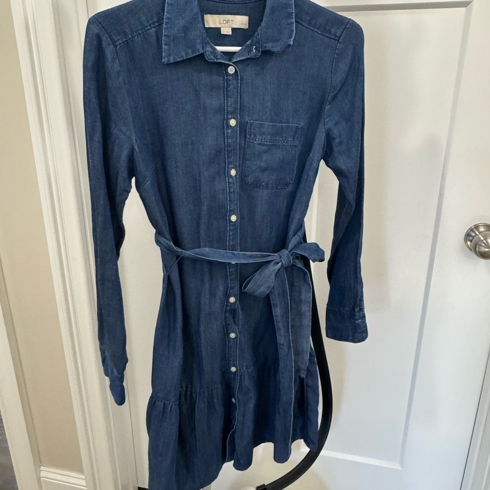 LOFT Women's Chambray Dress
